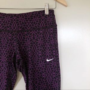 Nike Dri Fit Running Capri Pants Size Small